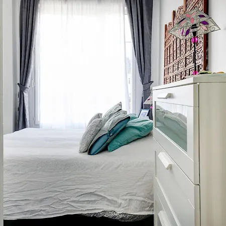 Romantic Stay, Апартаменты Изиньи-сюр-Мер